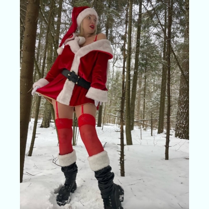    ��e���  ��a������    ��������������